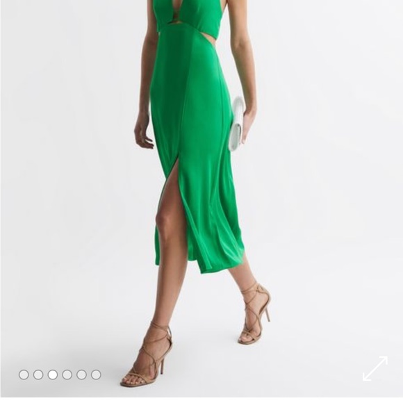 MAIA
FITTED HALTER NECK MIDI DRESS - Picture 5 of 7